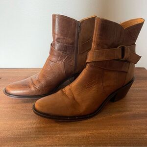 Charlie 1 Horse Brown Western Ankle Booties Sz 6.5 Boho Cowgirl Festival Chic